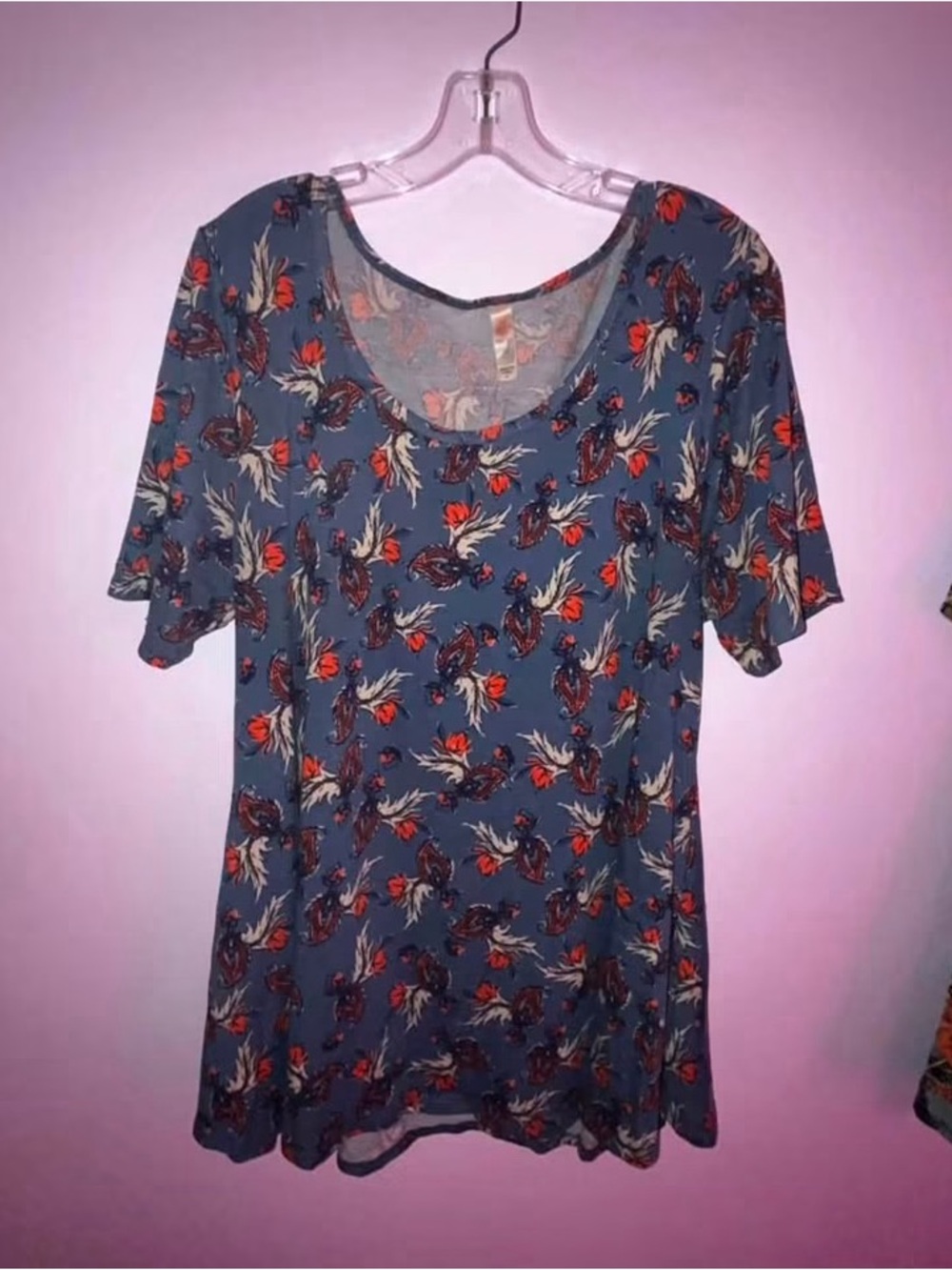 LuLaRoe Blue Floral Scoop Neck Top with Red Accents